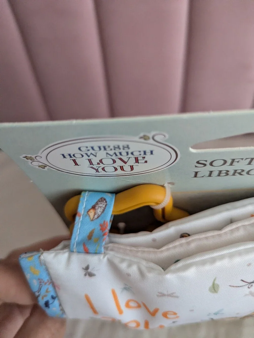 NWT NEW Baby Guess How Much I Love You Soft Book: Crinkles ✨